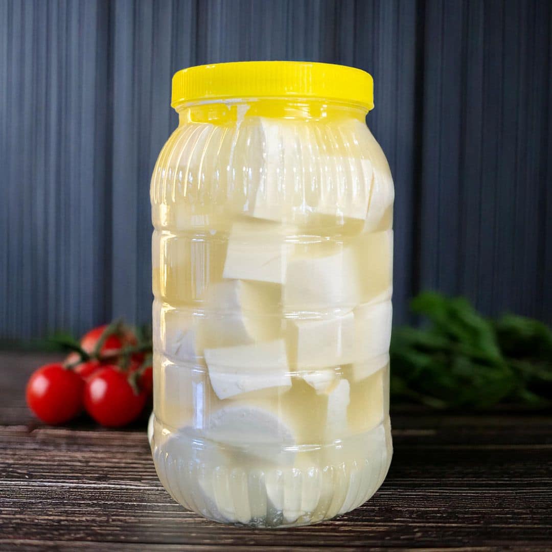 Salamura keçi peyniri